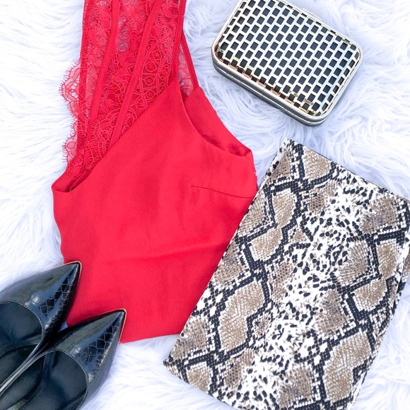 Dresses & Skirts - 💥 Snake Skin Print Pencil Midi Skirt